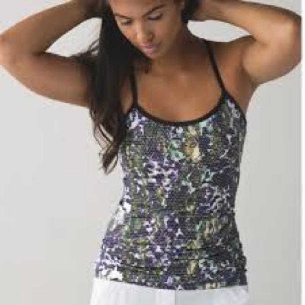 Lululemon Power Y Tank Top Women’s Sz 4 Green Floral Abstract‎ Strappy Shelf Bra